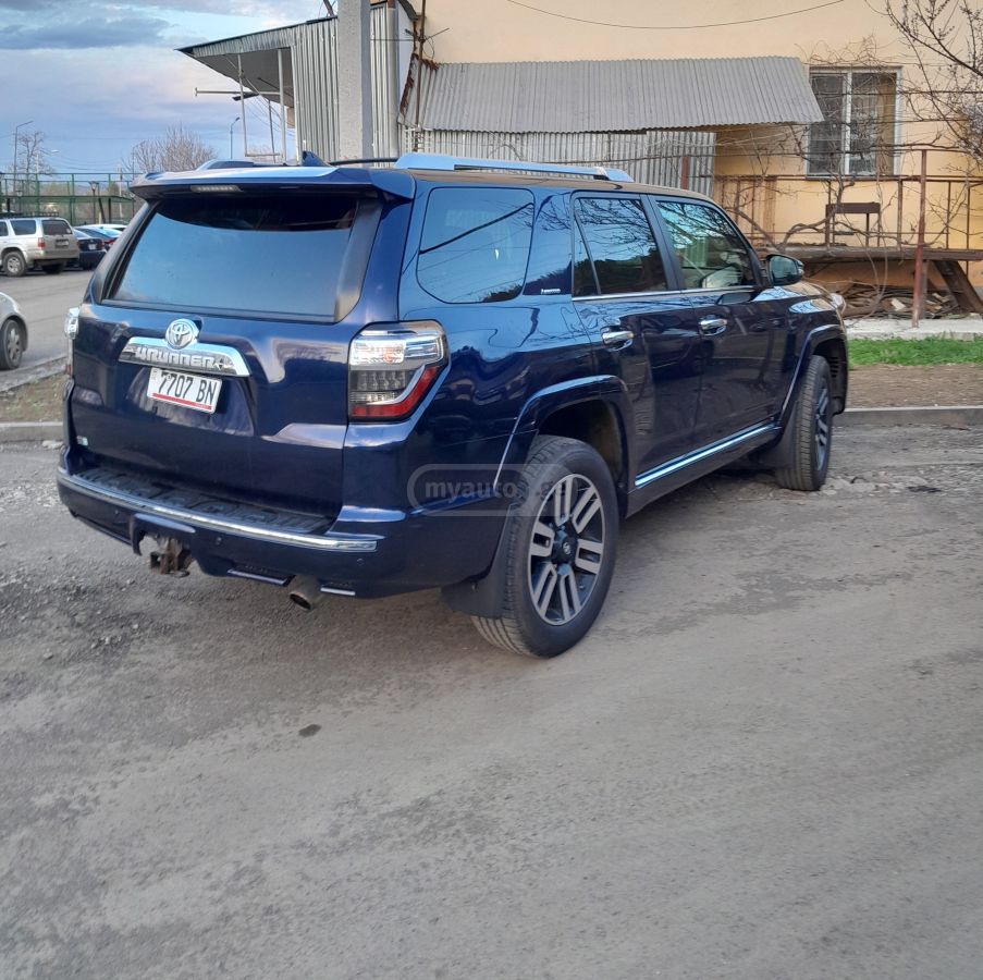 Toyota 4Runner - фото 3