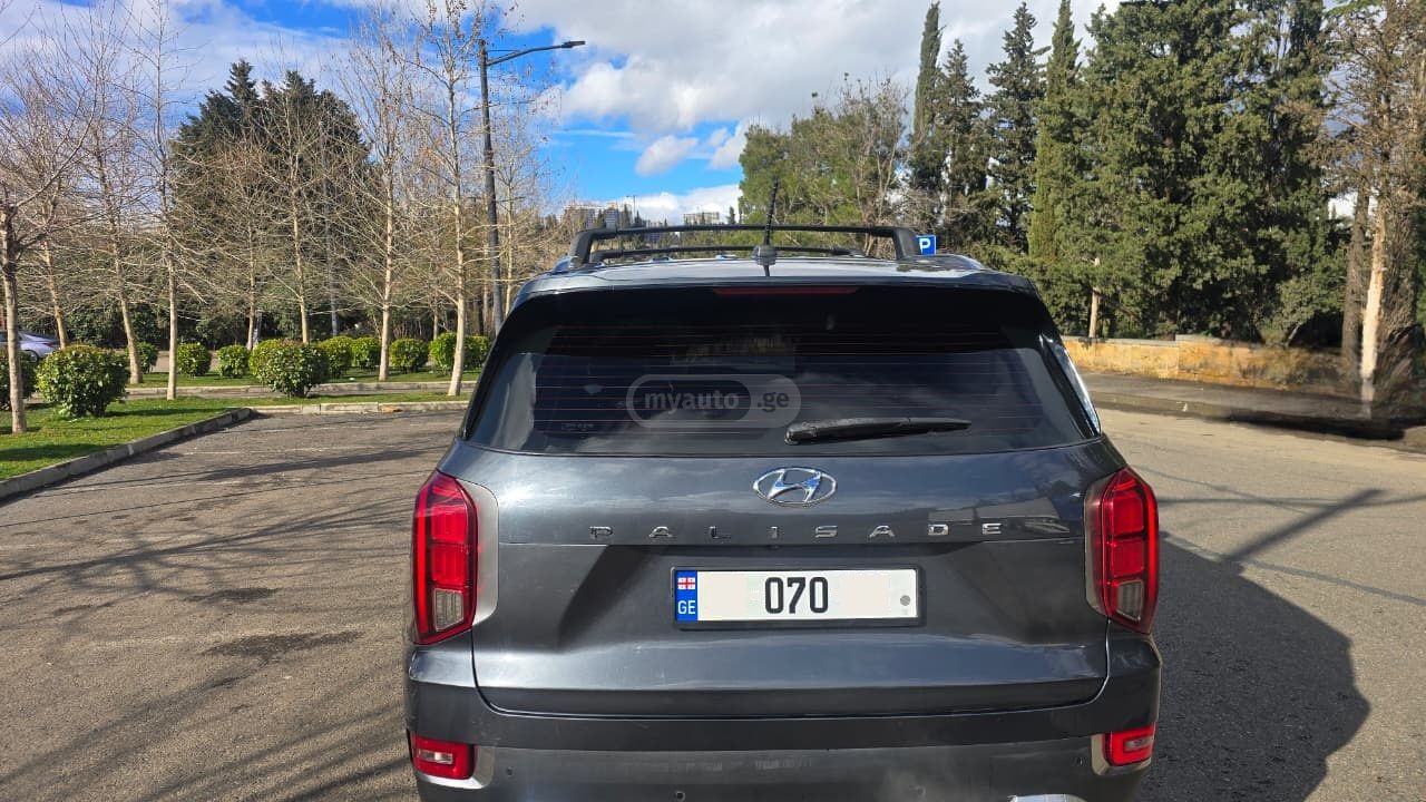 Hyundai Limited 4dr All-Wheel Drive Au — миниатюра 4