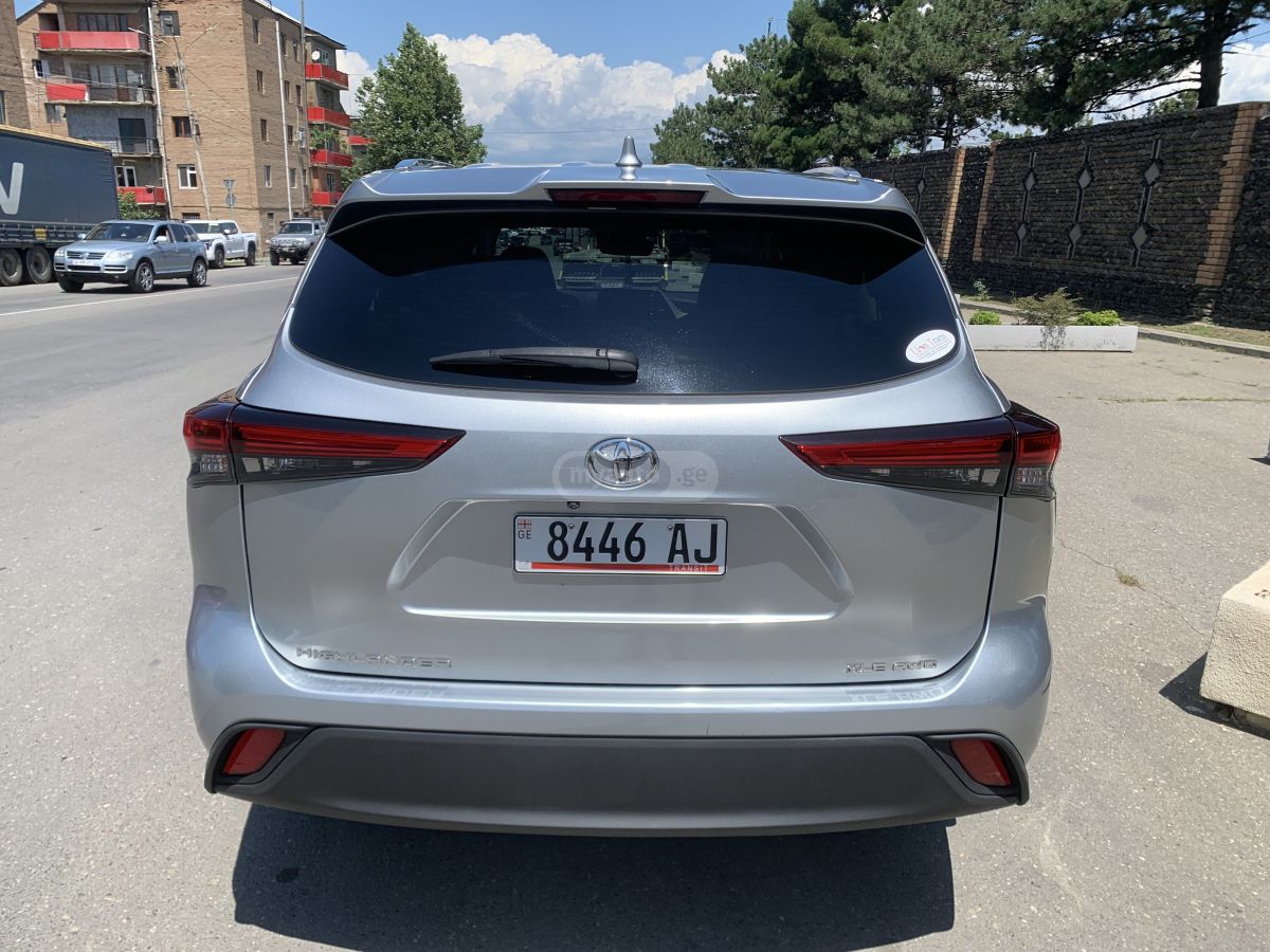 Toyota Highlander - фото 5