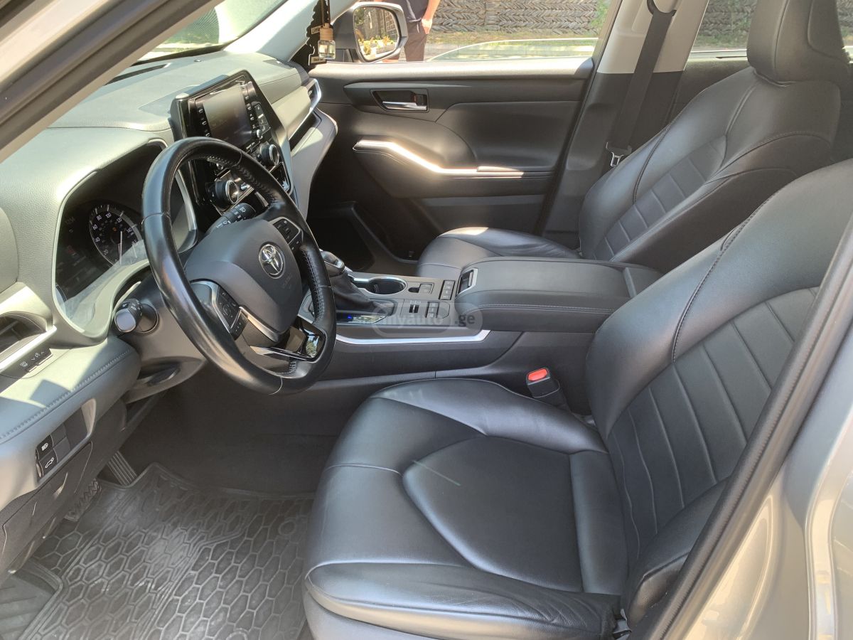 Toyota Highlander - фото 9