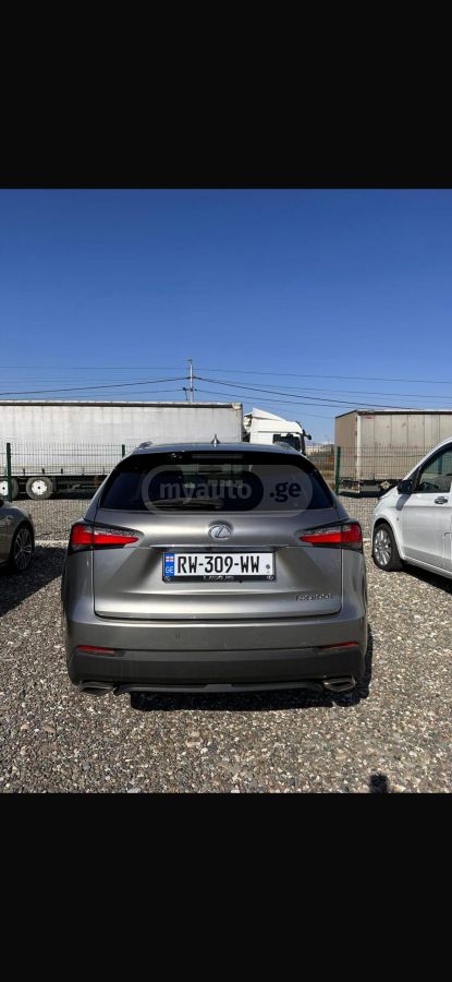 Lexus NX 200 - фото 6