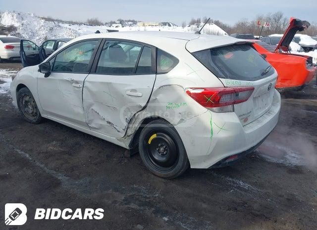 Subaru Impreza - фото 5