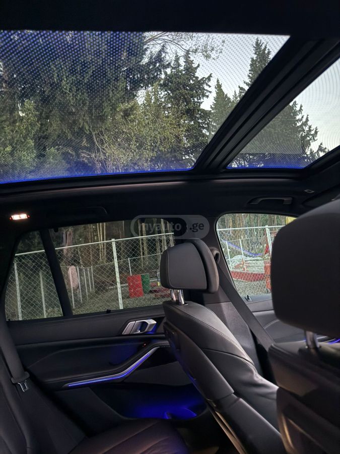 BMW X5 M 2021 — миниатюра 13