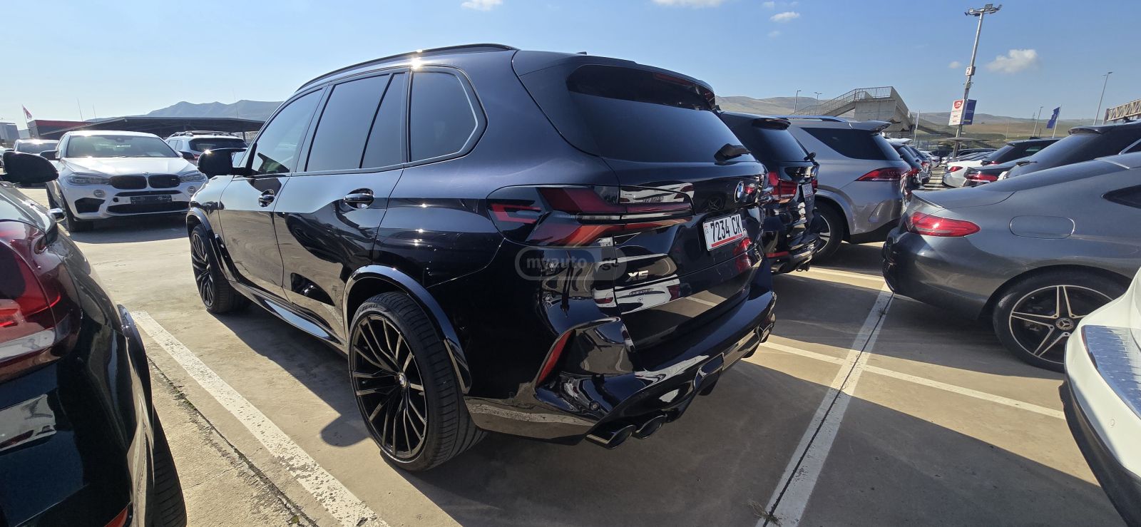 BMW X5 M 2021 — миниатюра 8