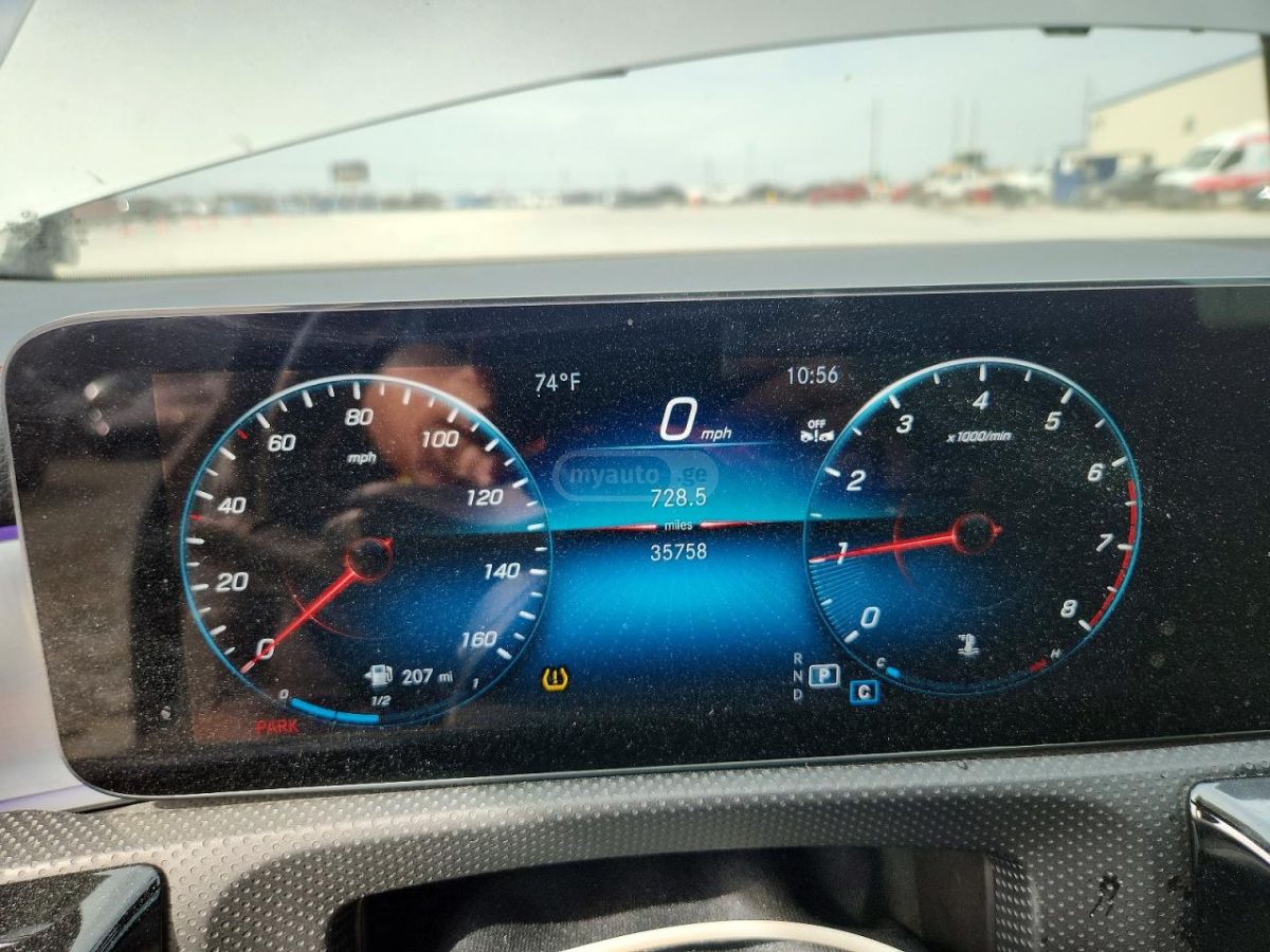 Mercedes-Benz CLA 250 Base CLA 250 Coupe 4dr Front-W 2023 — миниатюра 9