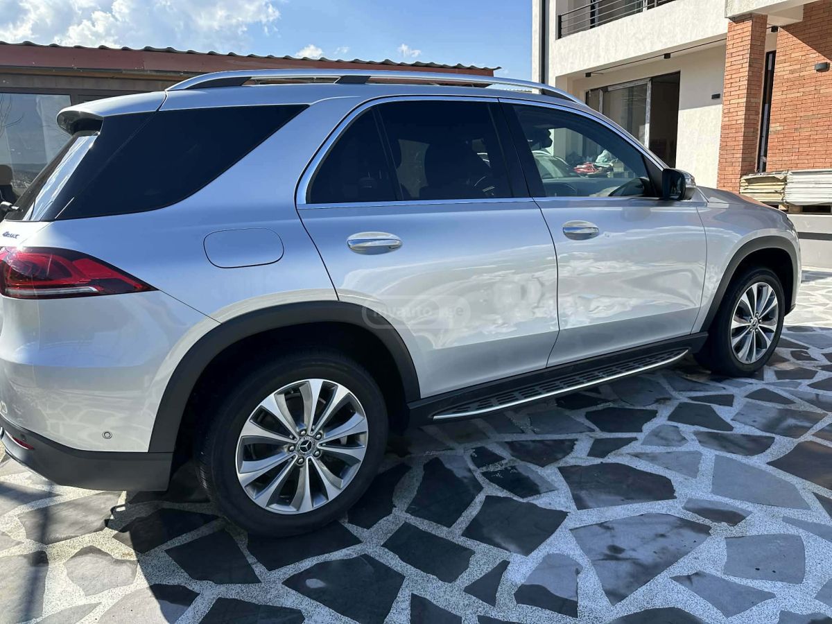 Mercedes-Benz GLE 350 - фото 3