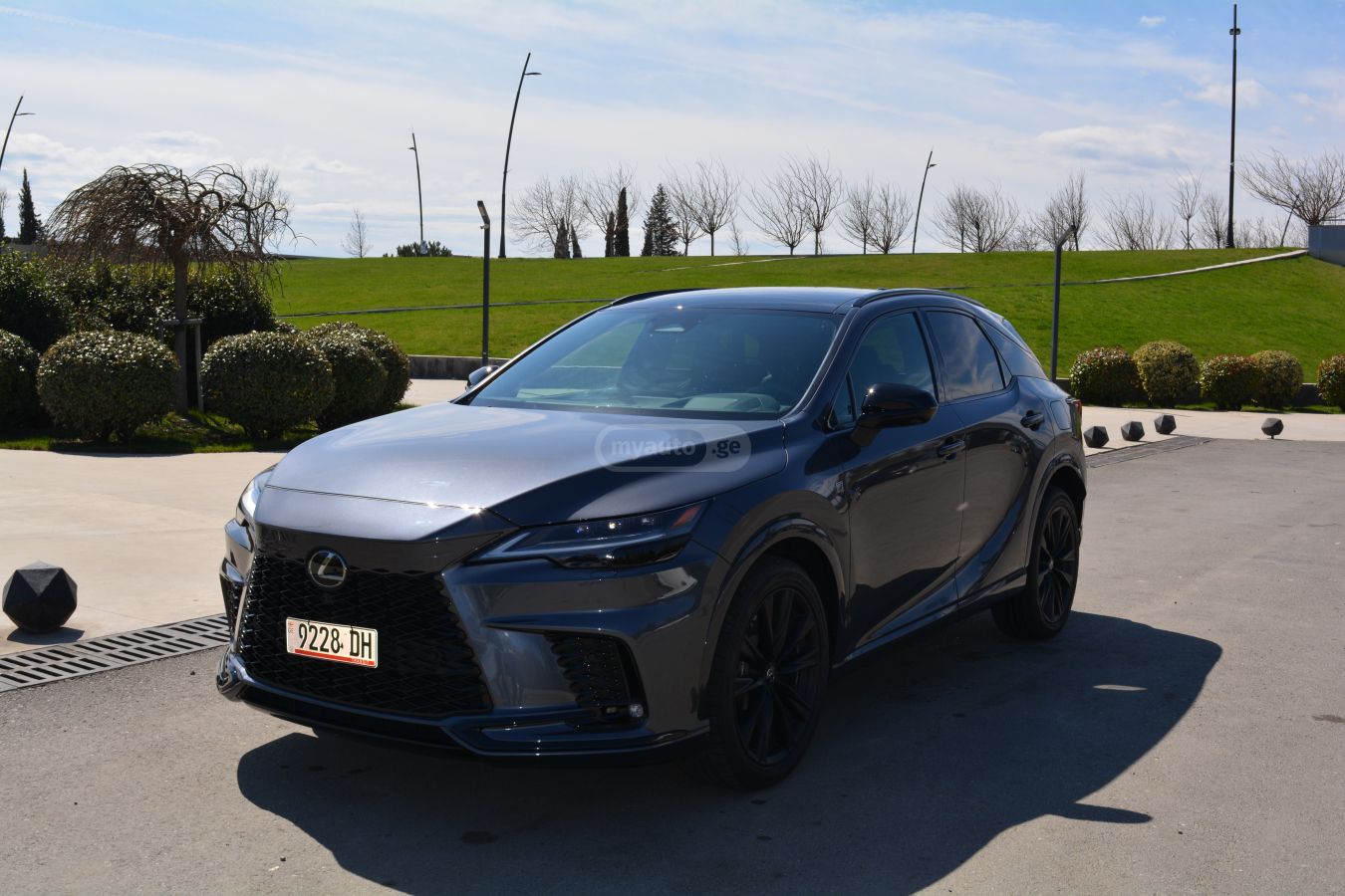 Lexus RX 500 F Sport Performance 2024 — миниатюра 1