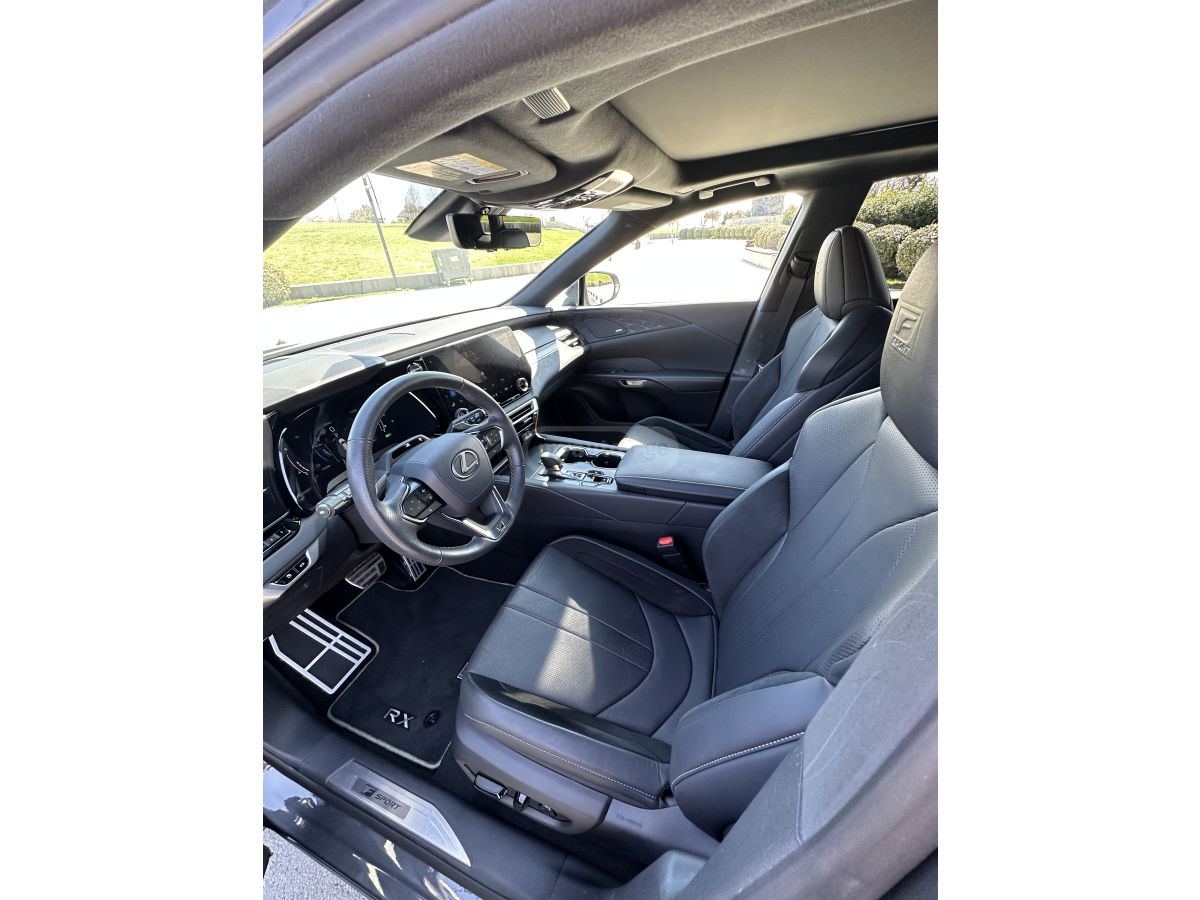 Lexus RX 500 F Sport Performance 2024 — миниатюра 9