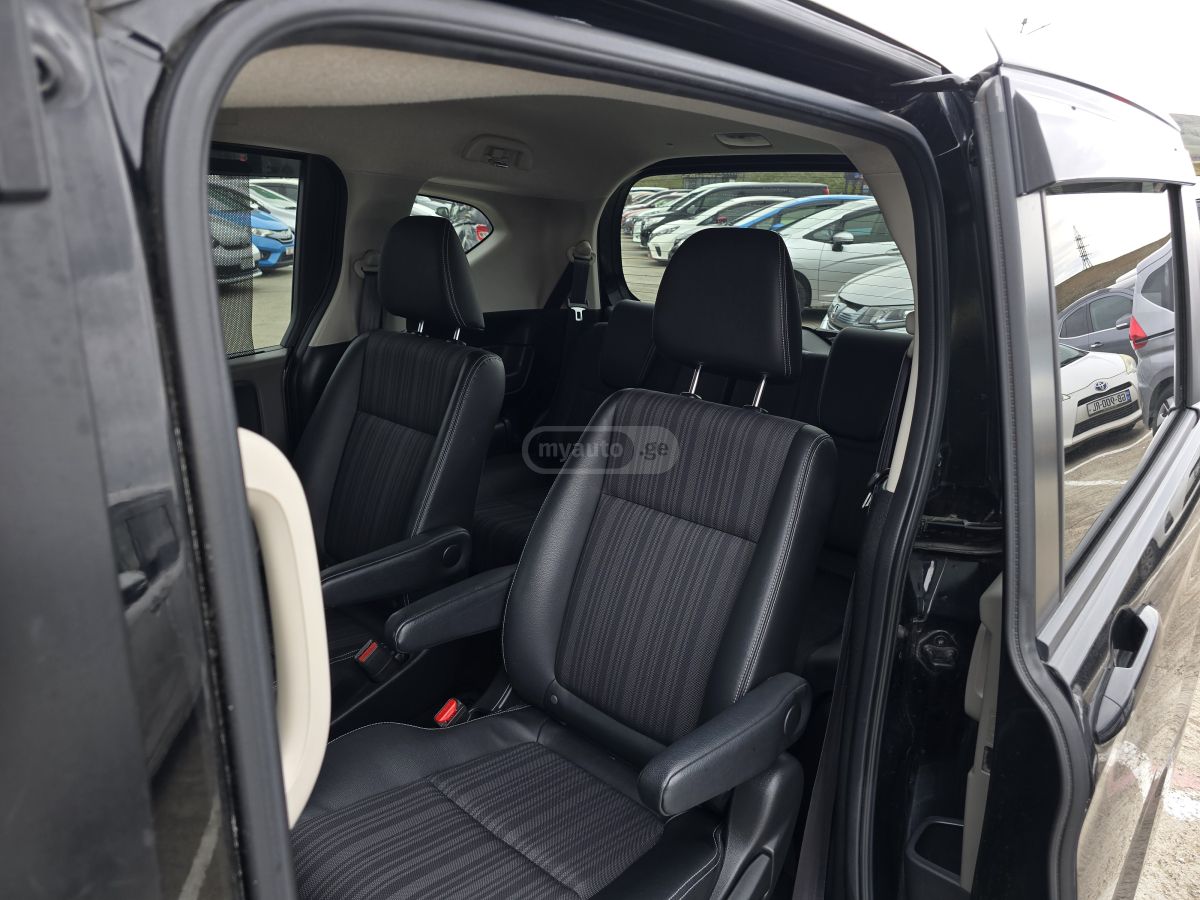 Honda Freed - фото 13