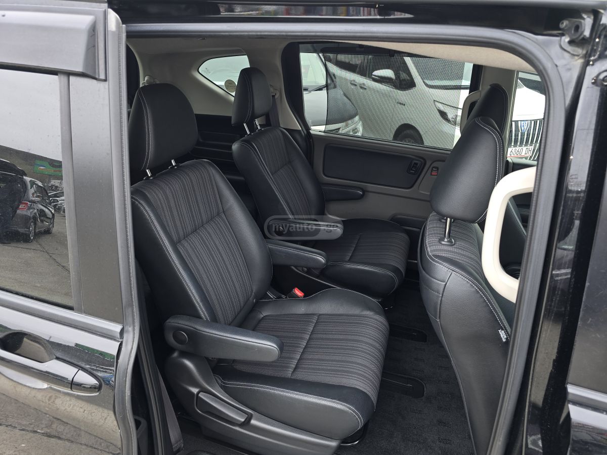 Honda Freed - фото 9