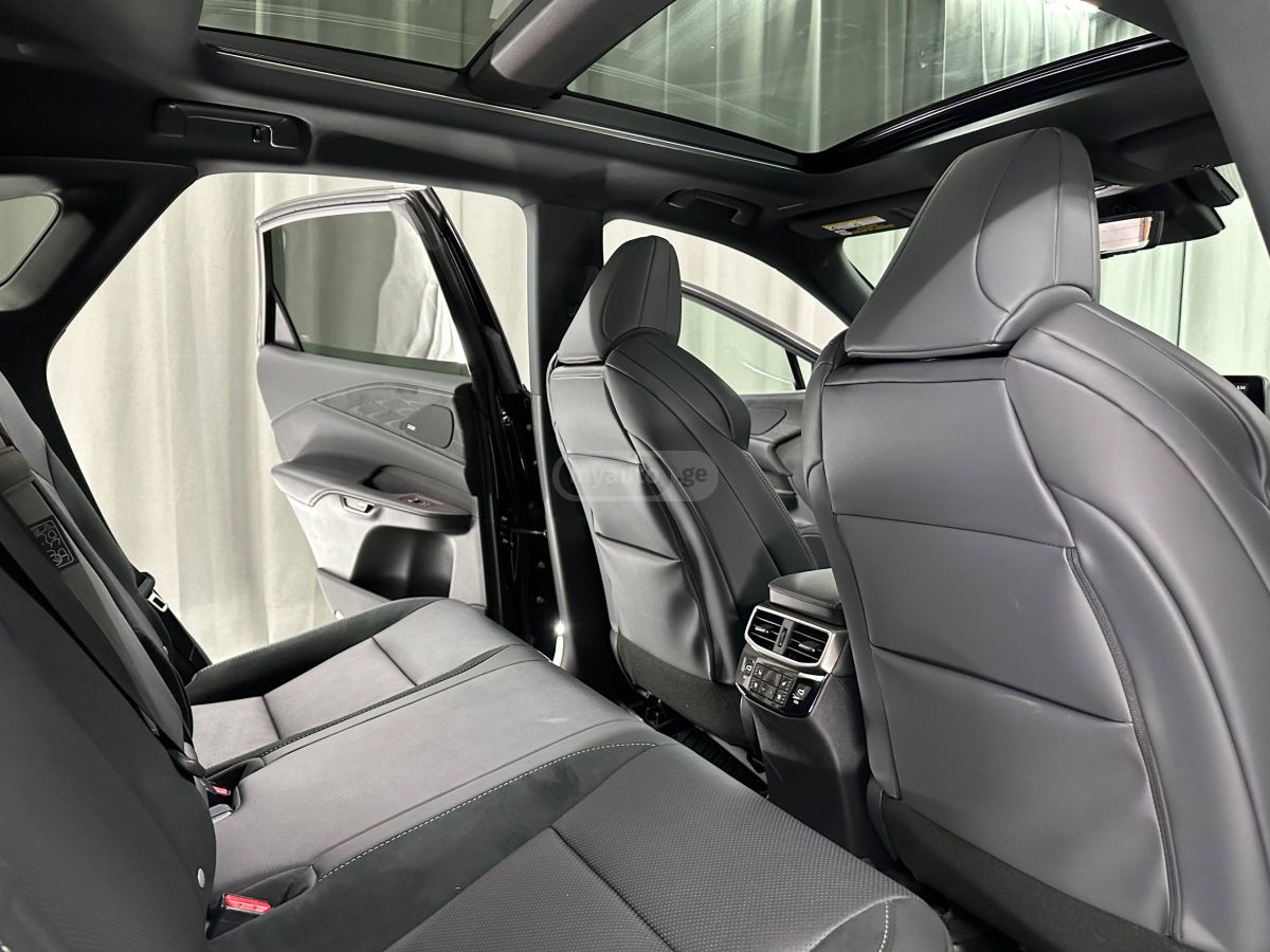Lexus RX 500 2025 — миниатюра 10