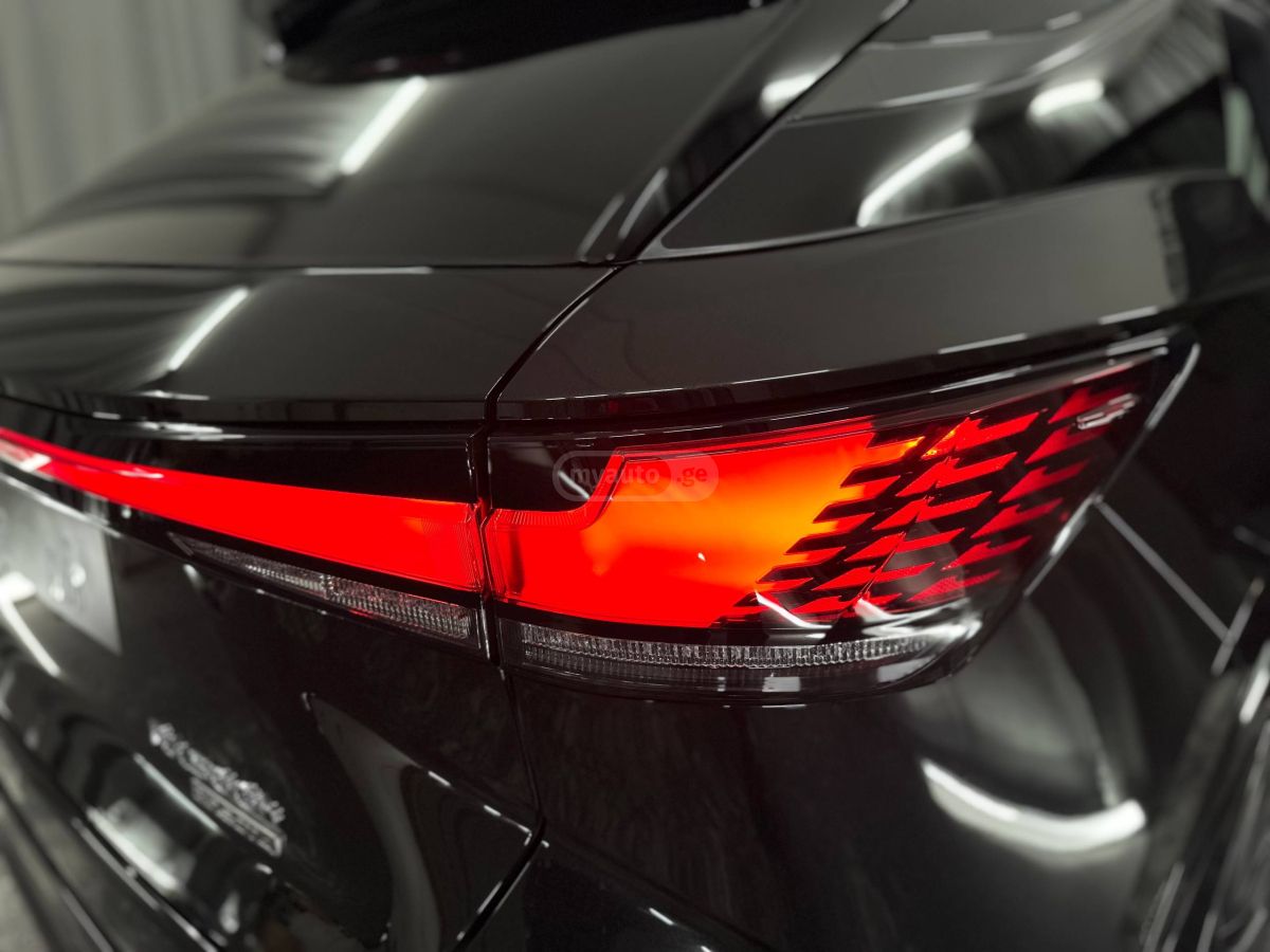 Lexus RX 500 2025 — миниатюра 7