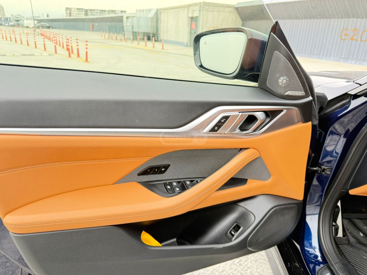 BMW i4 - фото 10