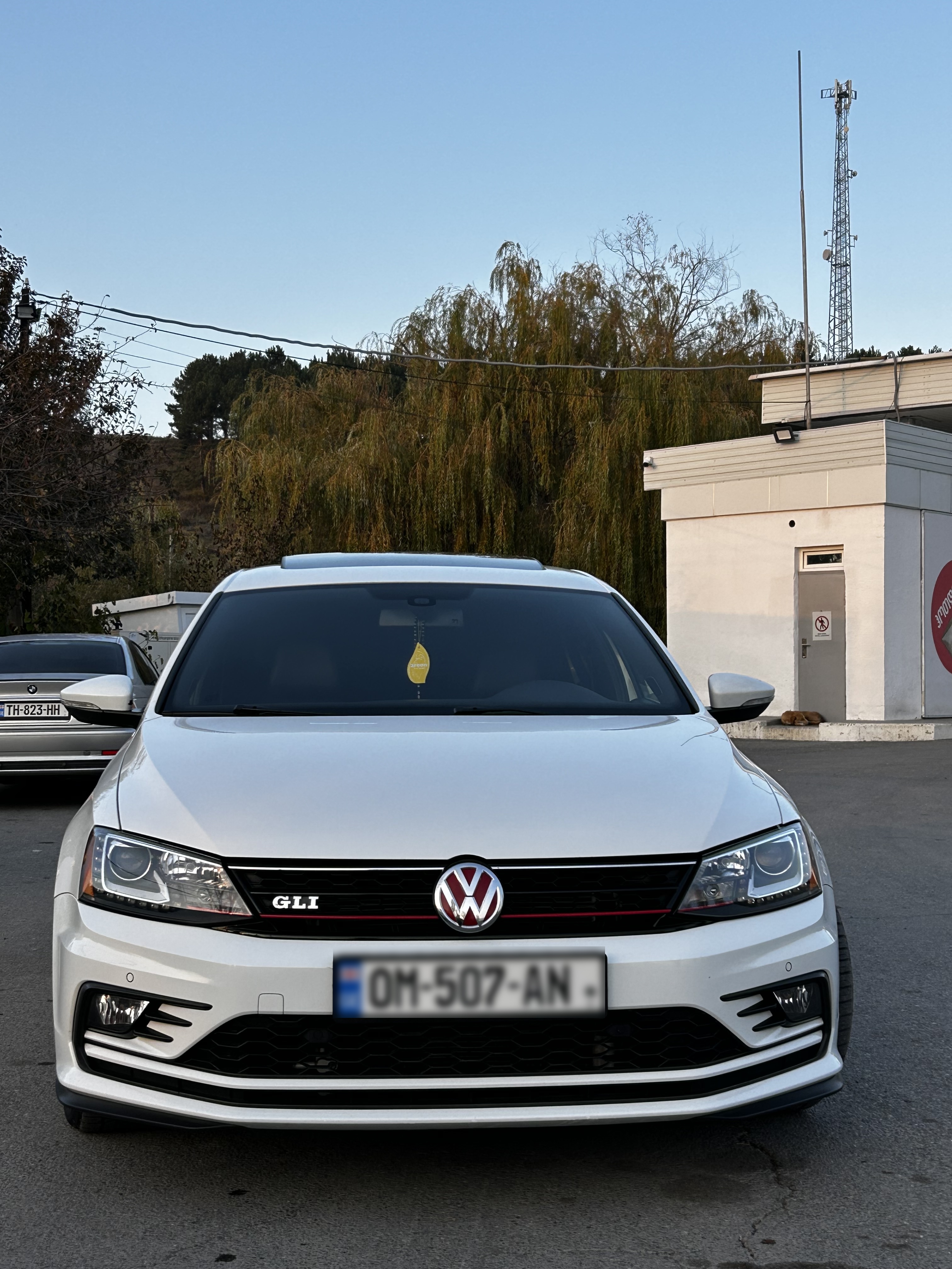 Volkswagen Jetta - фото 4