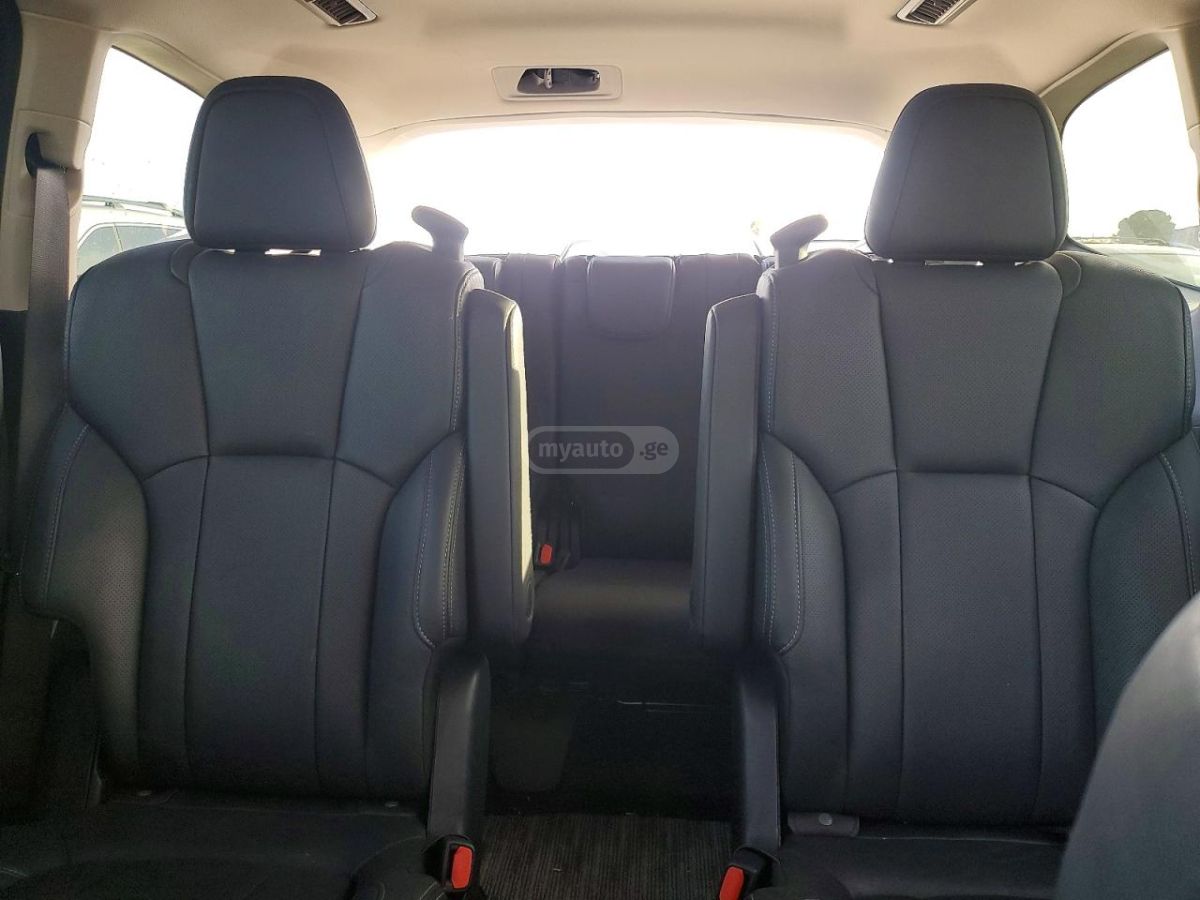 Subaru Ascent - фото 10