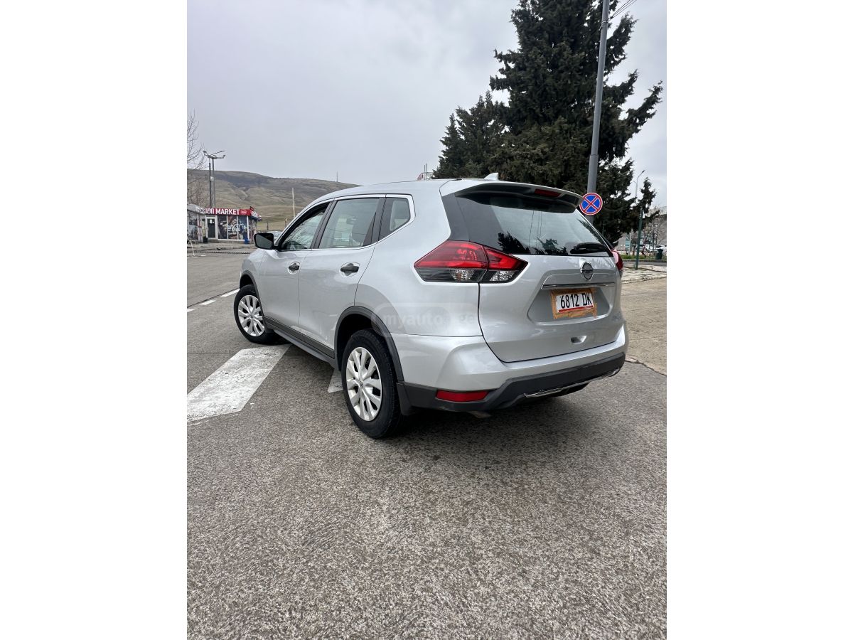 Nissan Rogue - фото 6