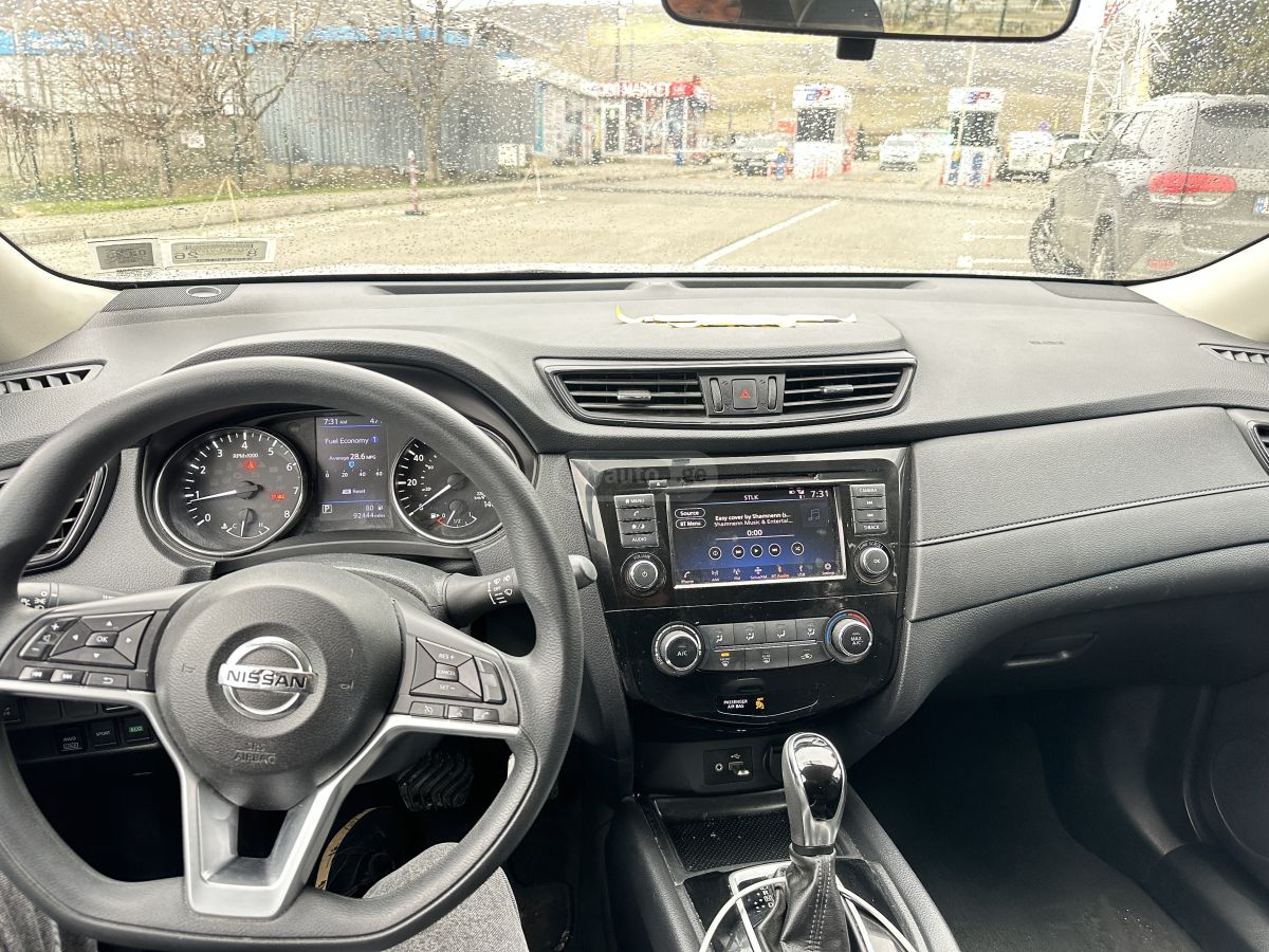 Nissan Rogue - фото 9