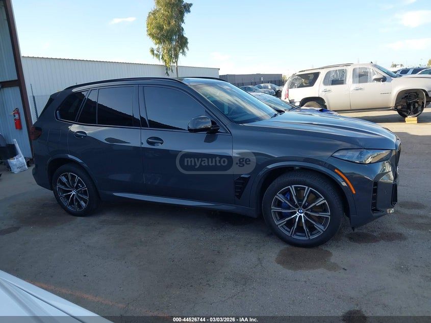 BMW X5 2025 — миниатюра 11