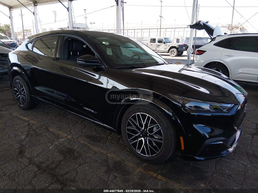 Ford Mustang Mach-E Premium 4dr 4x2 Automatic 2024 — миниатюра 1