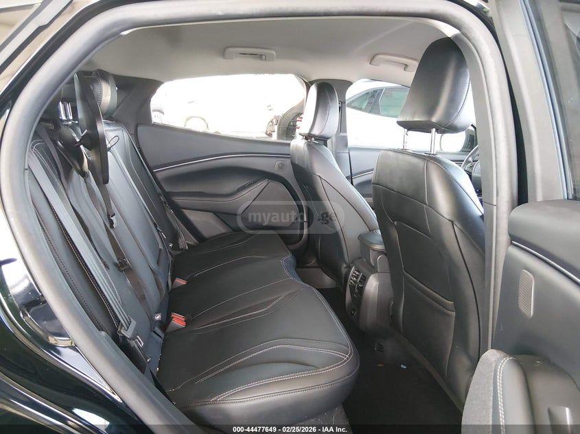 Ford Mustang Mach-E Premium 4dr 4x2 Automatic 2024 — миниатюра 8