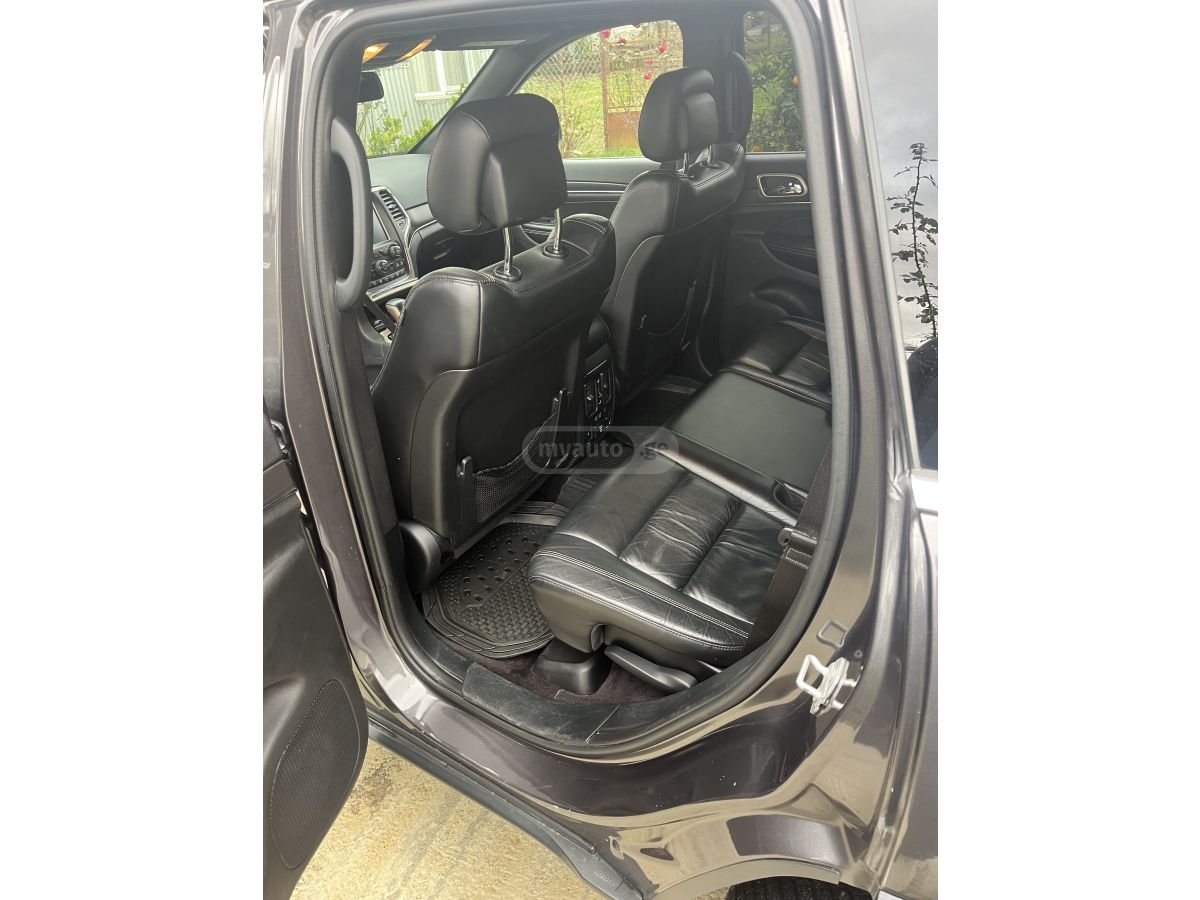 Jeep Grand Cherokee - фото 9