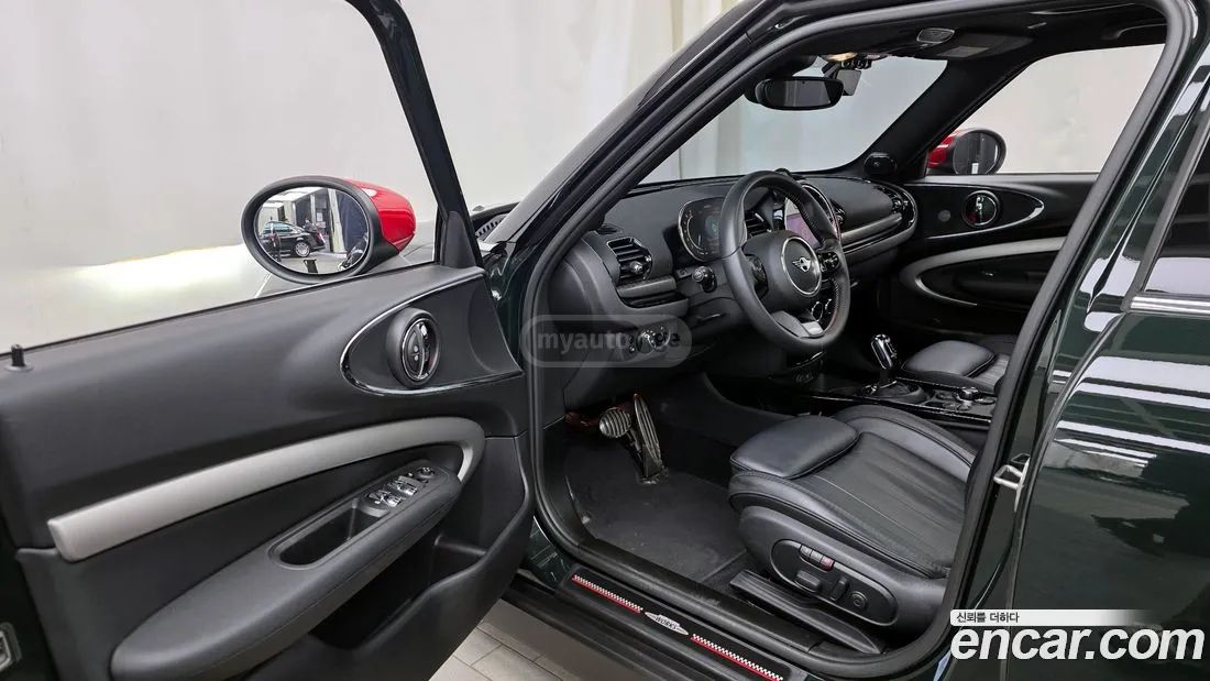 MINI Clubman 2023 — миниатюра 10