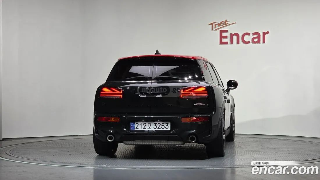 MINI Clubman 2023 — миниатюра 4