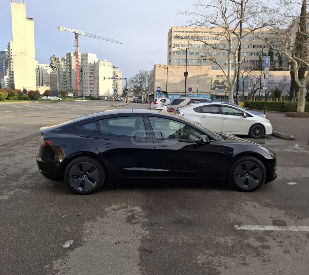 Tesla Dual Motor, Long Range — миниатюра 4