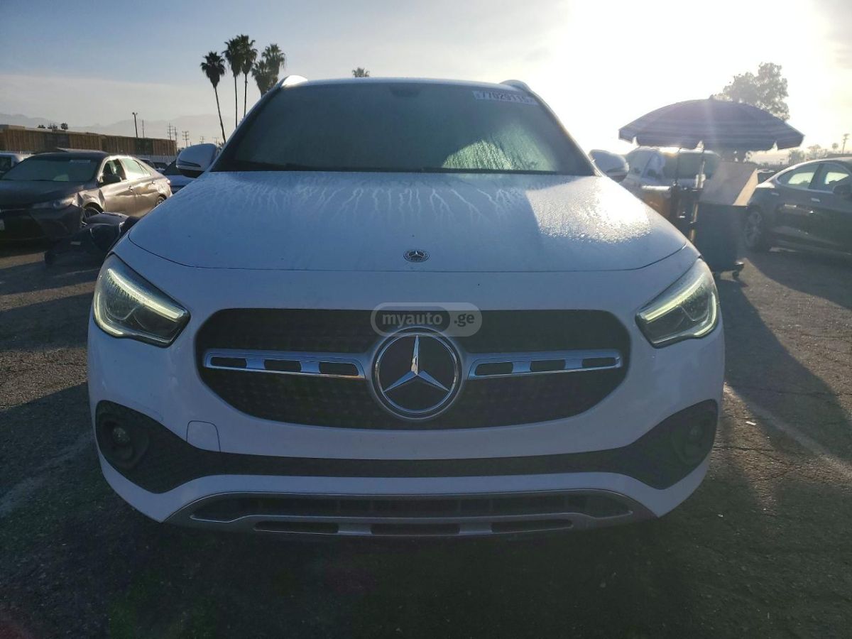 Mercedes-Benz GLA 250 - фото 5