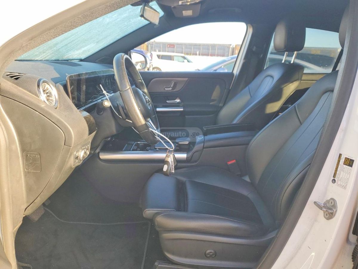 Mercedes-Benz GLA 250 - фото 7