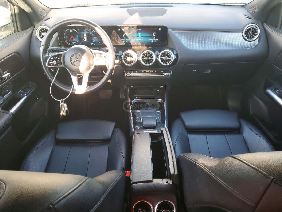 Mercedes-Benz GLA 250 - фото 8