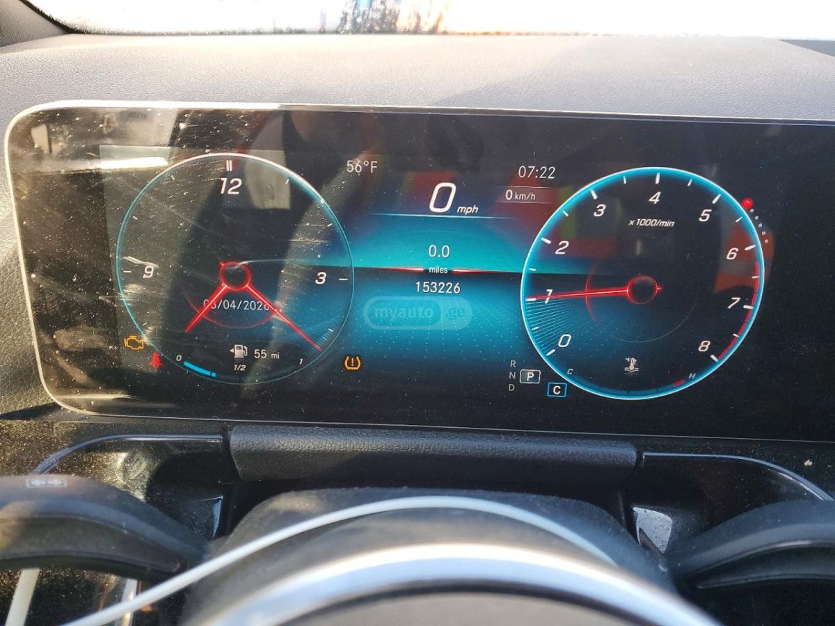 Mercedes-Benz GLA 250 - фото 9