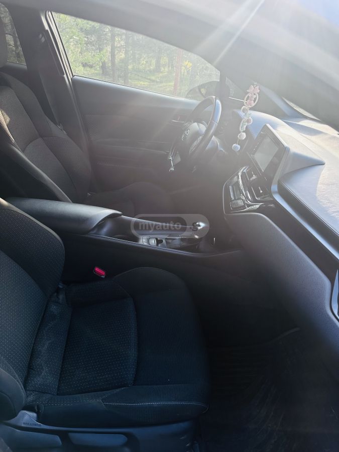 Toyota CHR - фото 13