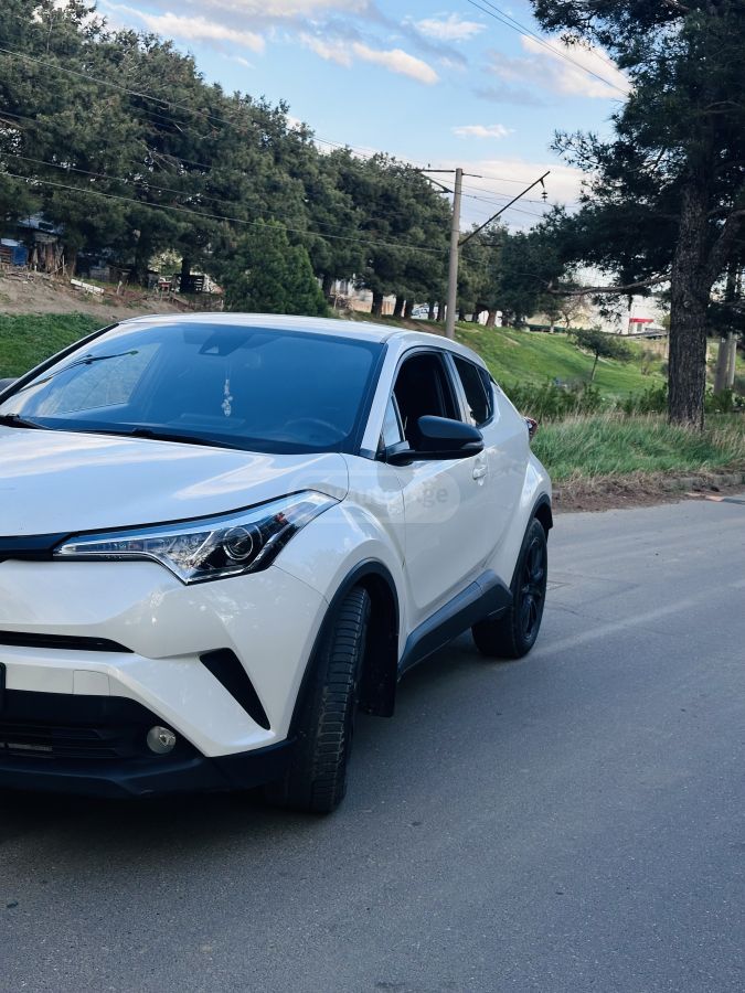 Toyota CHR - фото 5