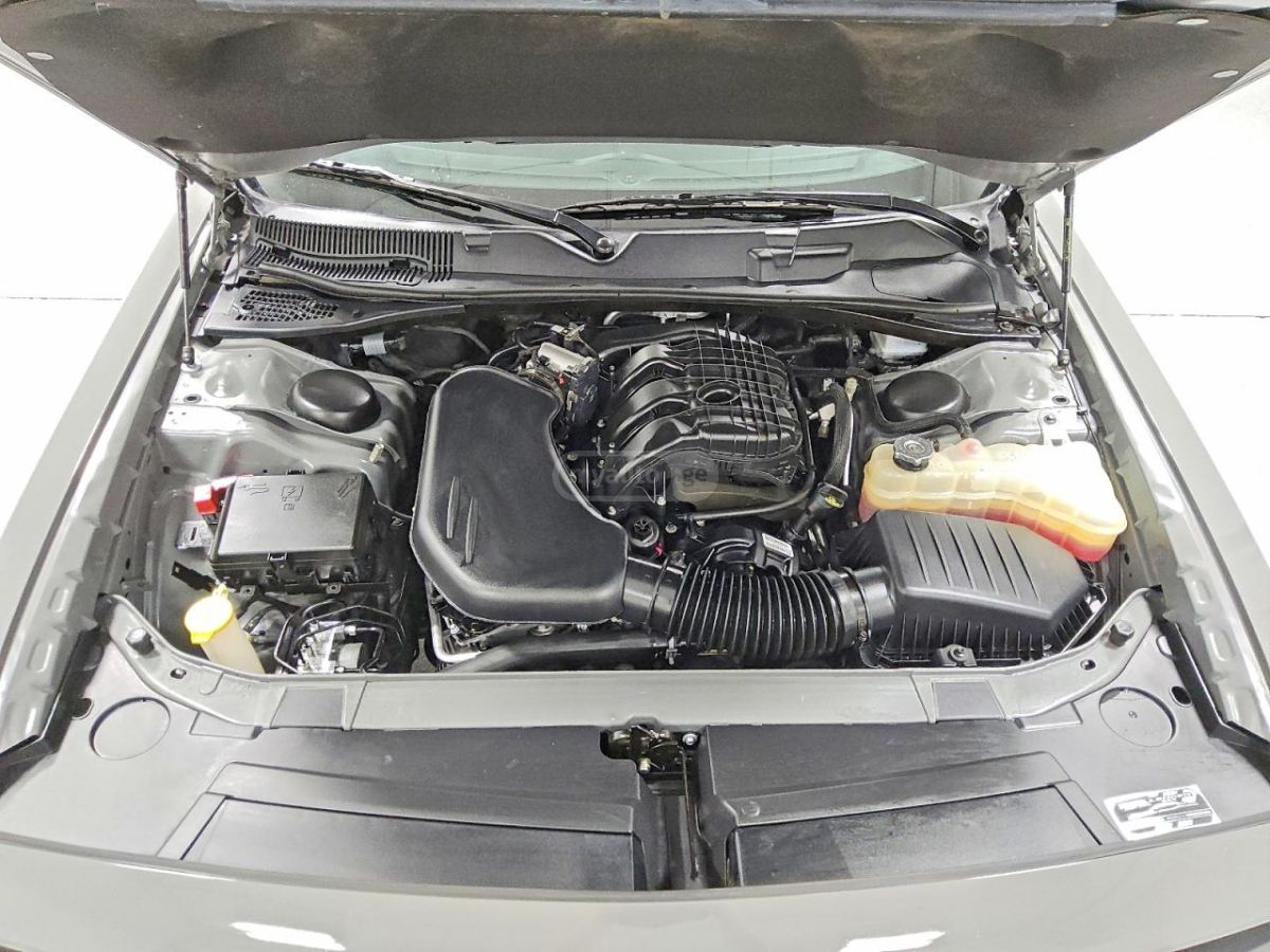 Dodge Challenger 2023 — миниатюра 11