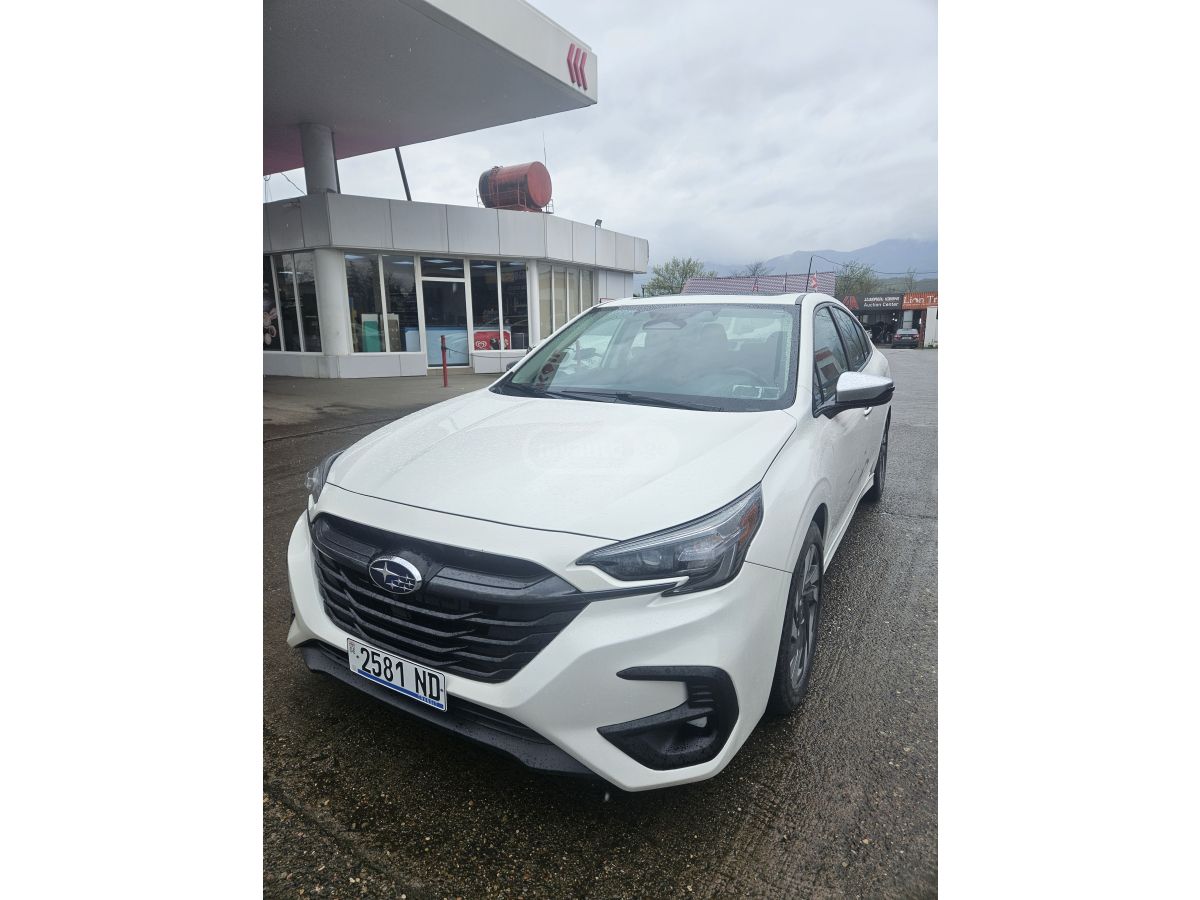 Subaru Legacy - фото 1