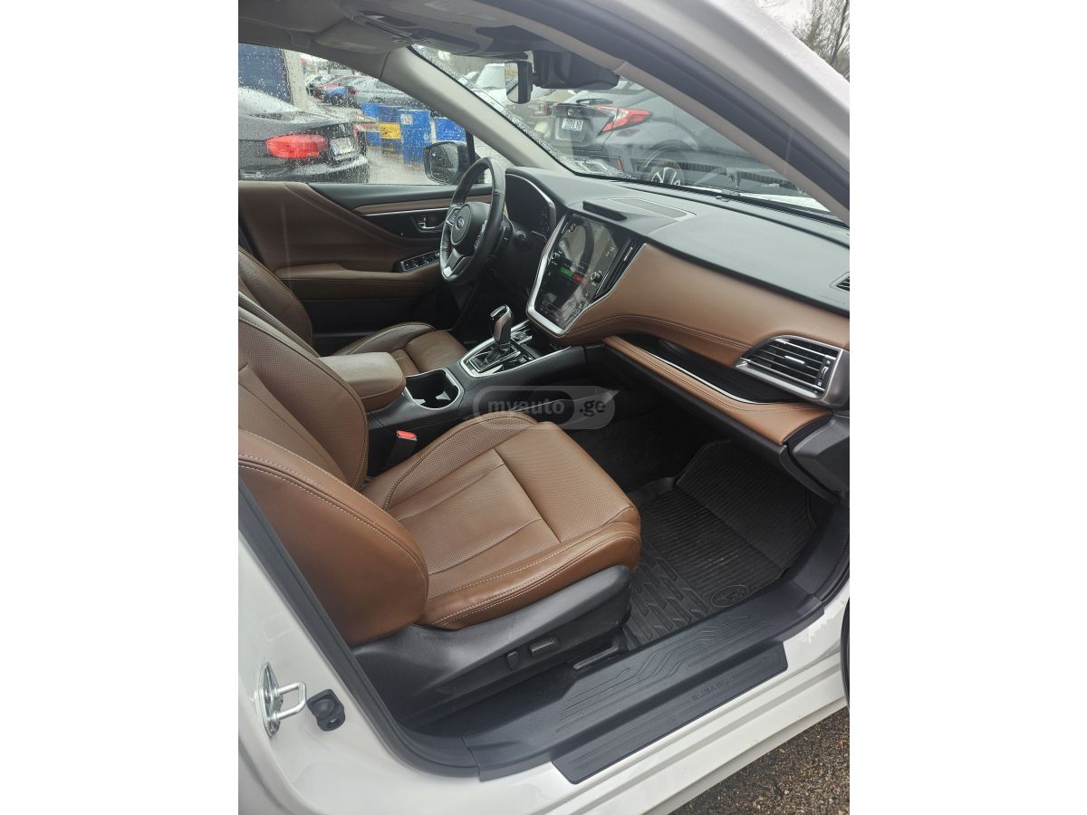 Subaru Legacy - фото 5