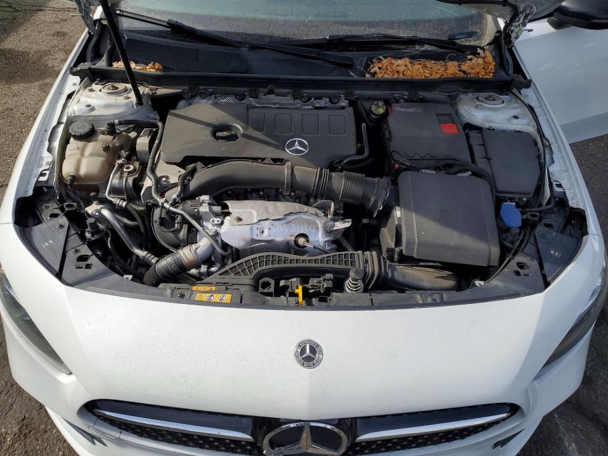 Mercedes-Benz A 220 2021 — миниатюра 11