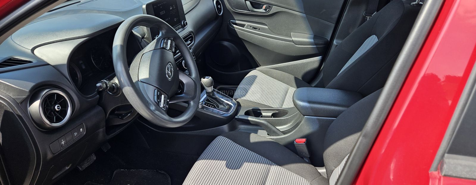 Hyundai SE 4dr Front-Wheel Drive CVT — миниатюра 6