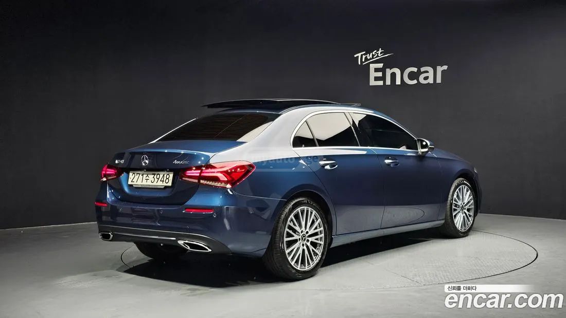 Mercedes-Benz A 45 AMG 2022 — миниатюра 2