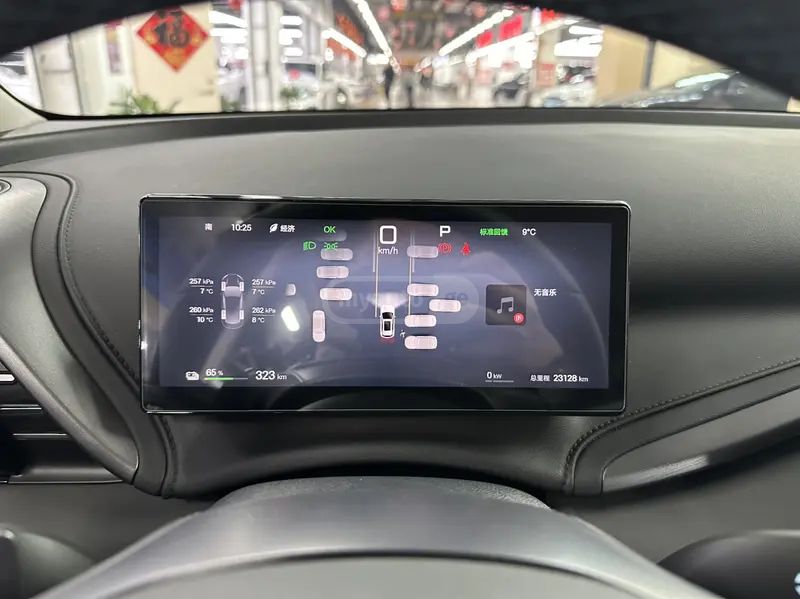 BYD Yuan 2025 — миниатюра 8