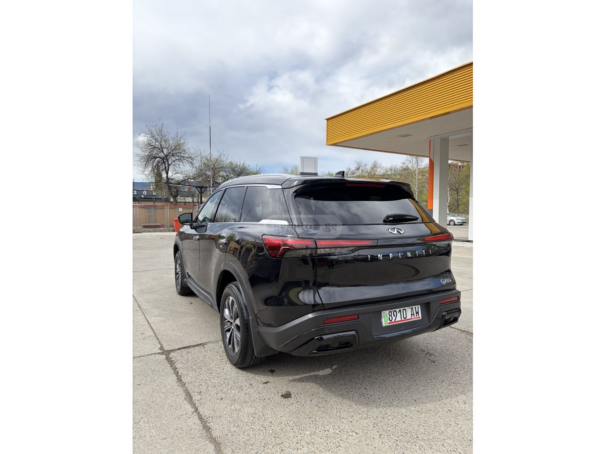 Infiniti QX 60 - фото 5