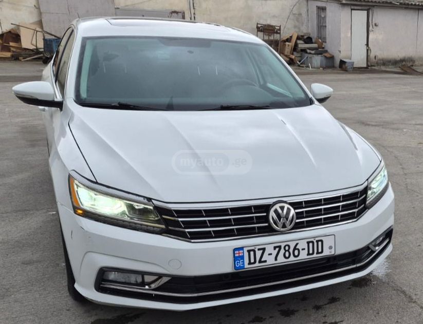 Volkswagen Passat - фото 9