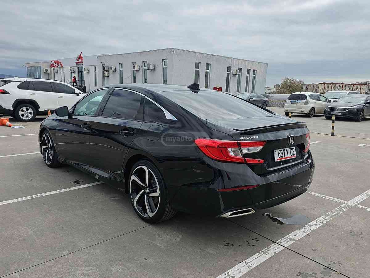 Honda Honda Accord — миниатюра 6