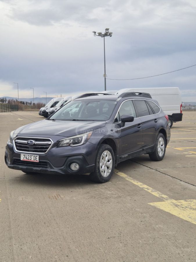 Subaru Outback - фото 2