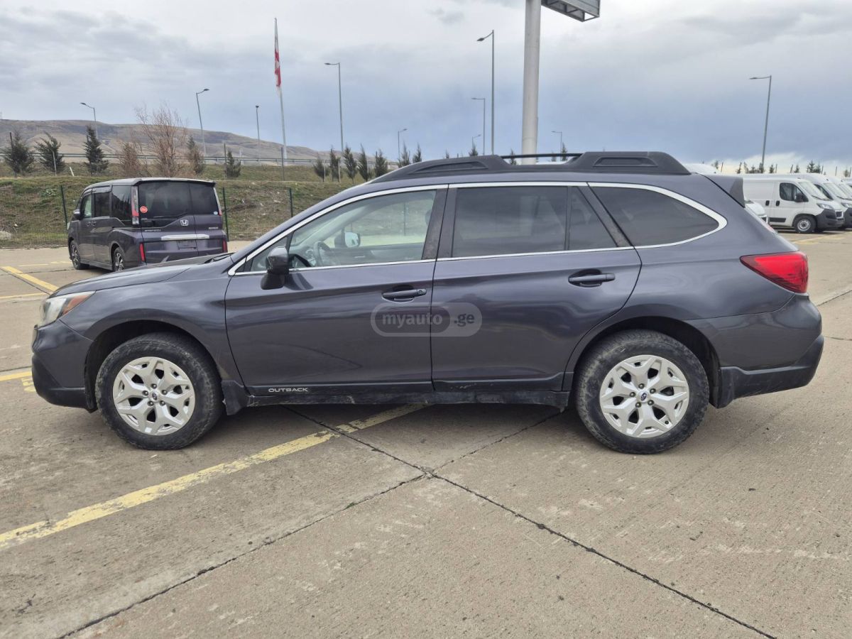 Subaru Outback - фото 3