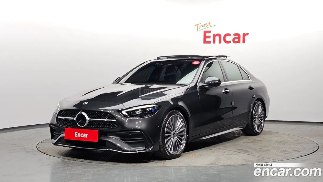 Mercedes-Benz C 63 AMG - фото 1