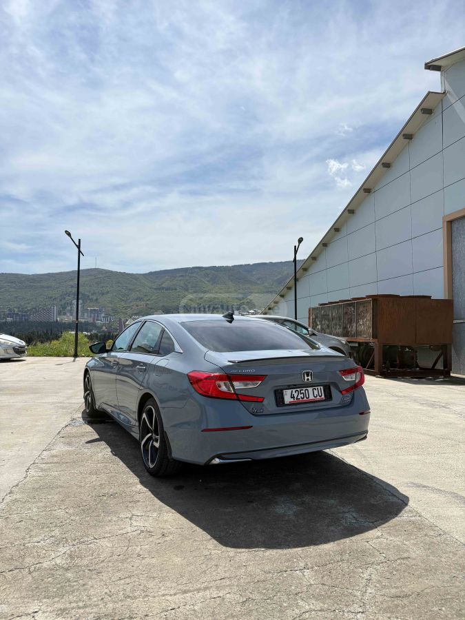 Honda Accord - фото 11