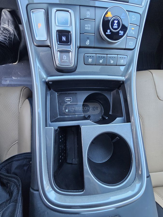 Hyundai Calligraphy 4dr All-Wheel Driv — миниатюра 11