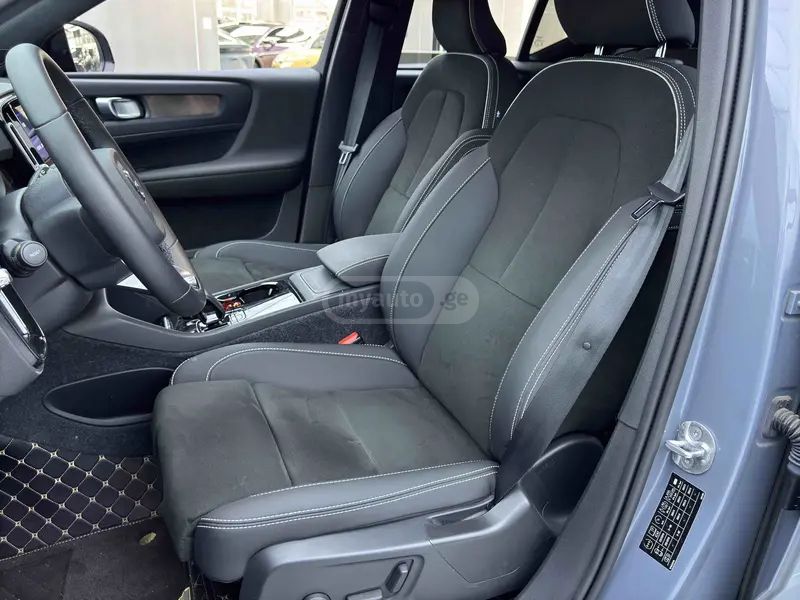 Volvo XC 40 2023 — миниатюра 10